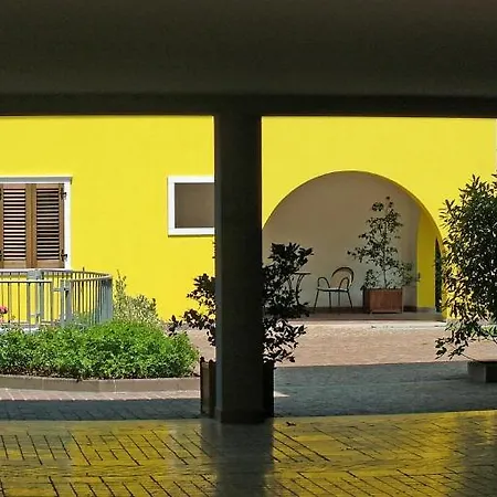 Aparthotel Casa Carla Torbole Sul Garda